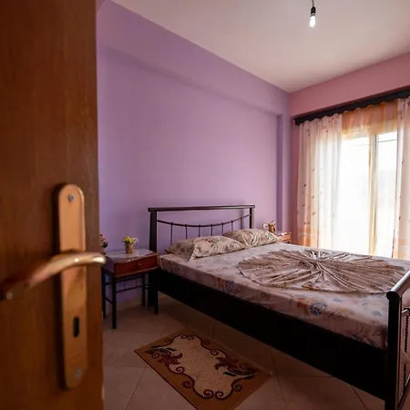 Leka Apartment *