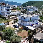 Leka Apartament *