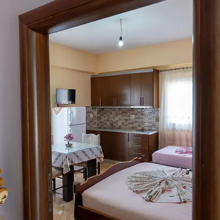 Apartment Vila Leka *