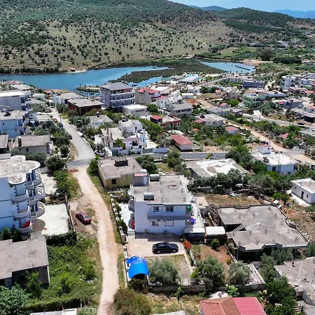 Vila Leka *